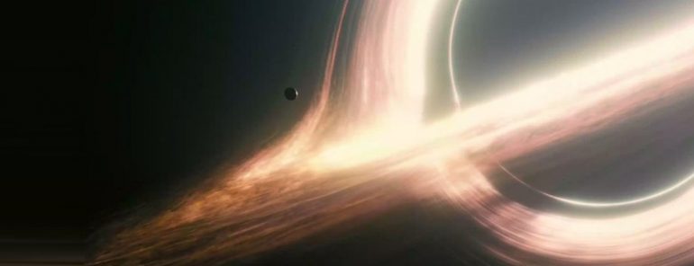 trou noir Interstellar